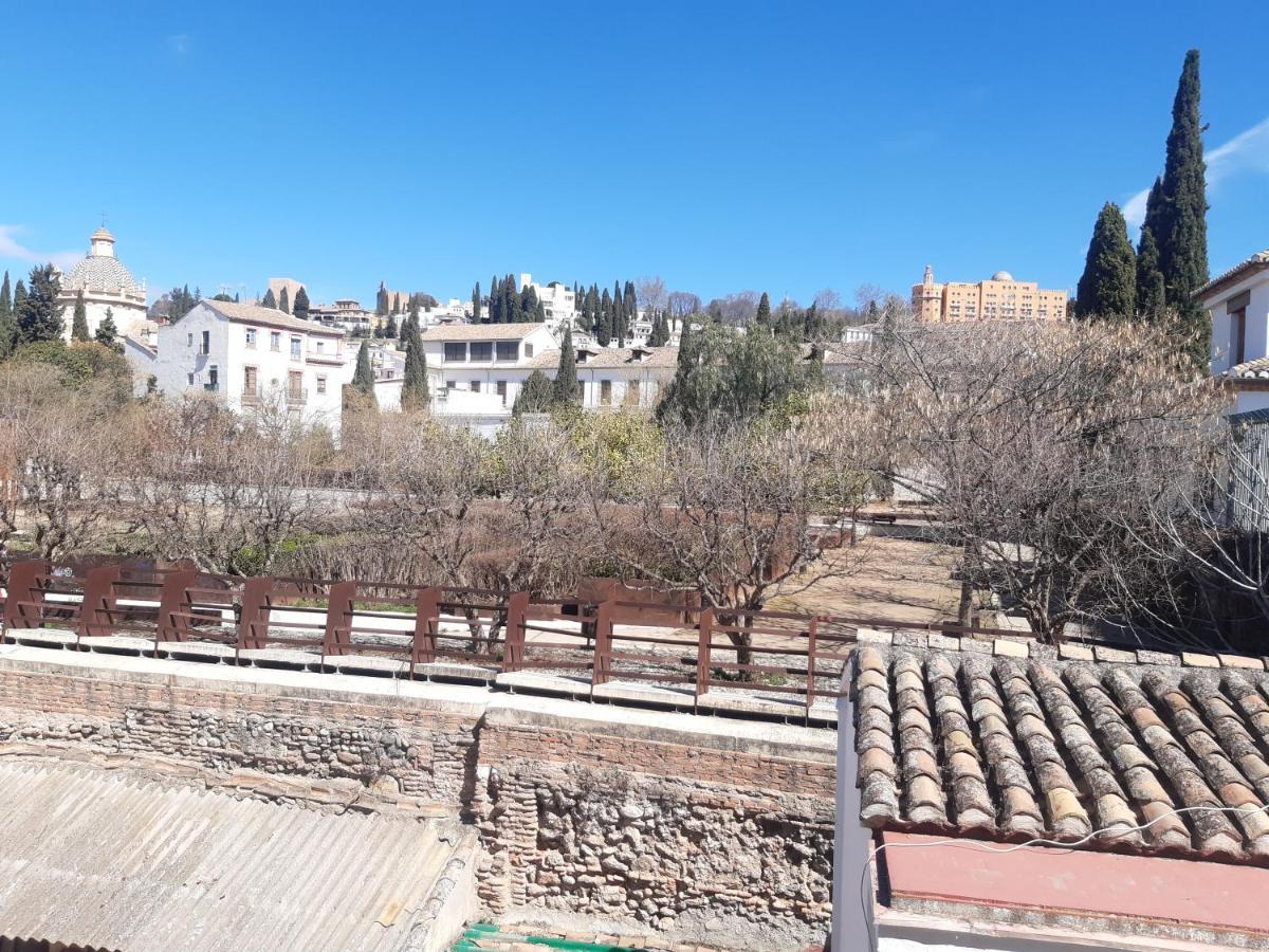 Habitacion Con Bano Privado Y Vistas Apartamento Granada Exterior foto